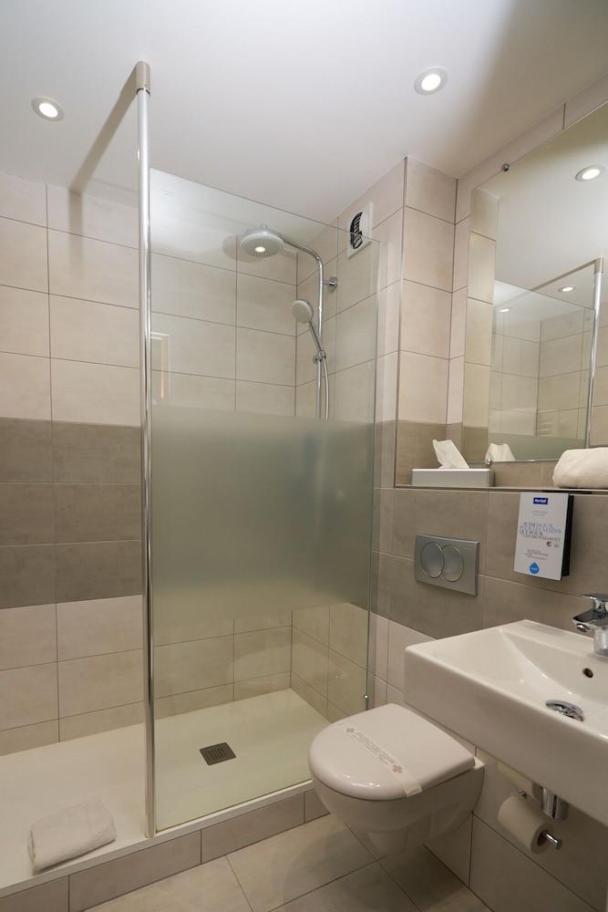 Kyriad Limoges Sud - Feytiat Ngoại thất bức ảnh